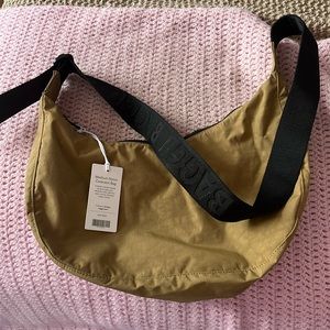 Baggu Medium Nylon Crescent (Dark Khaki) NWT